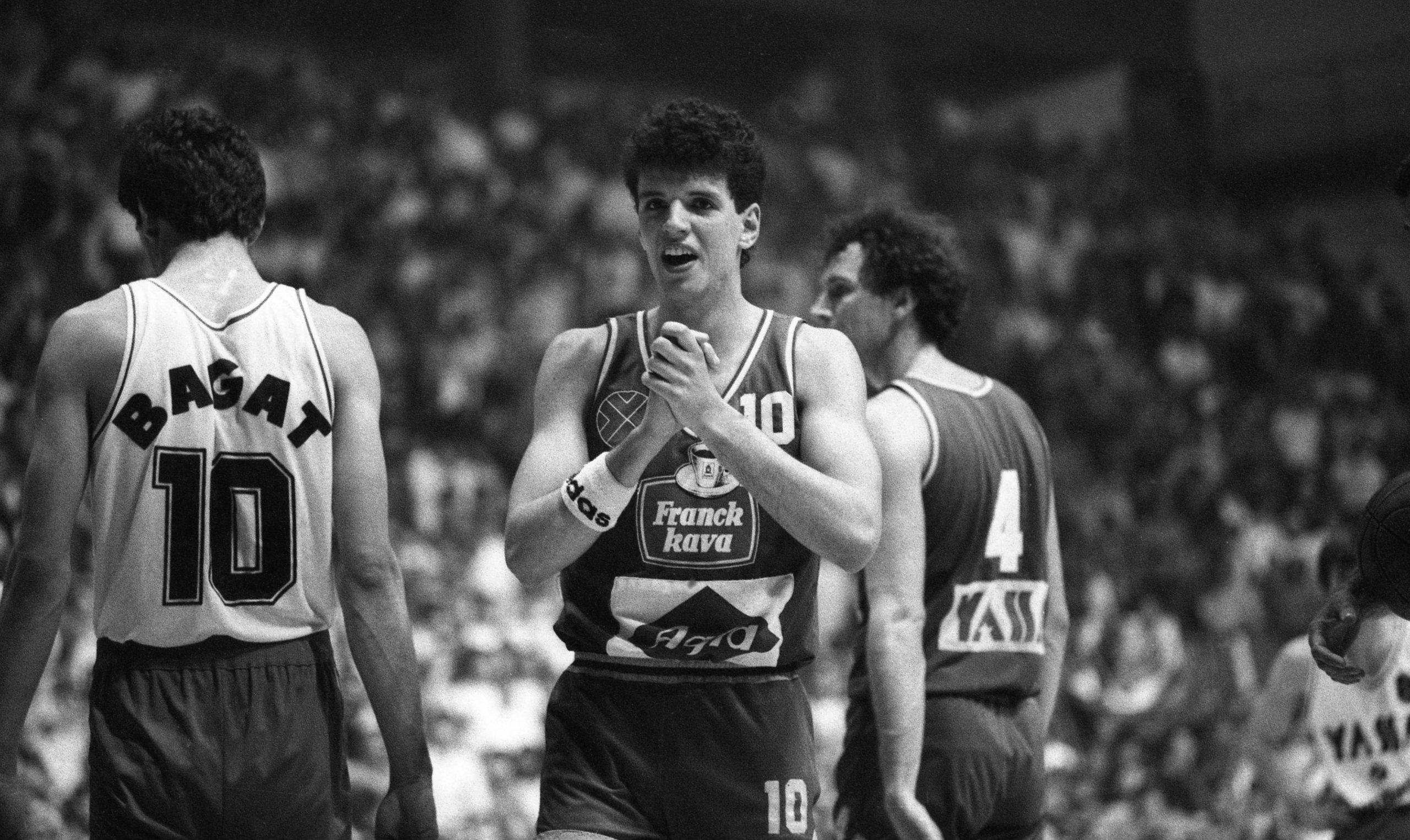 Dražen Petrović, Cibona-Zadar 84-70 (38-36), 1. utakmica play-off-a, 1. savezna liga Jugoslavije, Ledena dvorana Doma sportova, Zagreb, 19.4.1986., autor: Robert Valai
